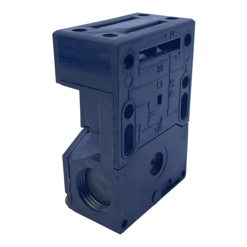 Schmersal AZ15zvr Sicherheitsschalter für industriellen Einsatz 220V 2A