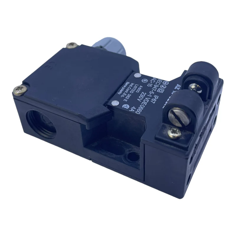 Schmersal AZ16-02zvk Sicherheitsschalter für industriellen Einsatz 230V AC 4A
