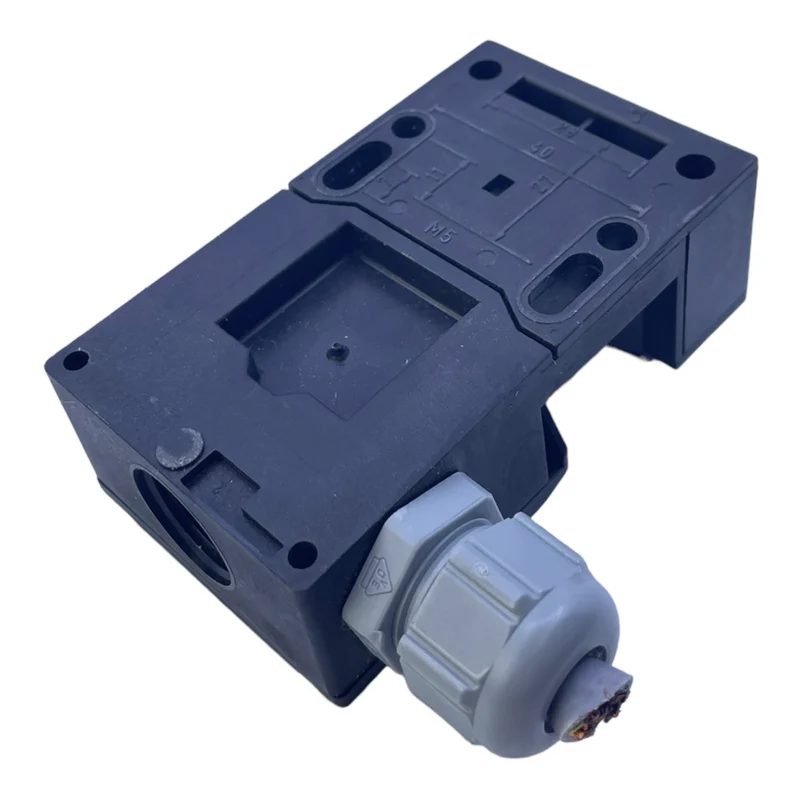 Schmersal AZ16-02zvk Sicherheitsschalter für industriellen Einsatz 230V AC 4A