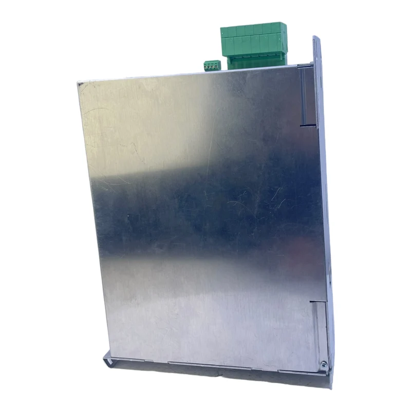 Parker 638B Digitaler-Servoregler 638B056F0STOPDP000RM1 15W 3*400V 50/60Hz 4,5A