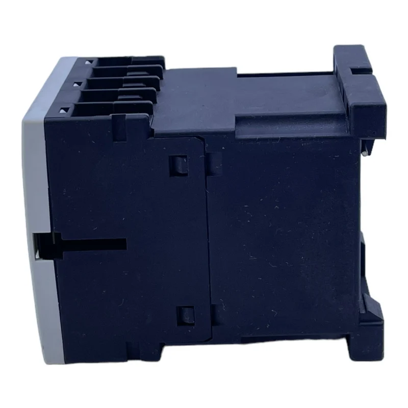 Siemens 3RT1015-1AP01 Leistungsschütz für industriellen Einsatz 230V 50/60Hz