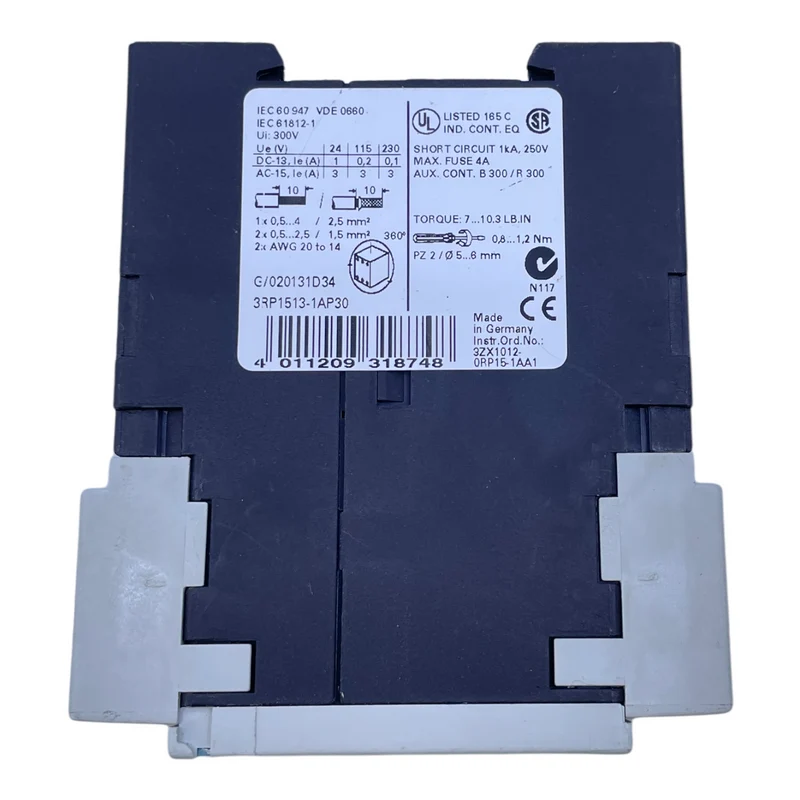 Siemens 3RP1513-1AP30 Zeitrelais für industriellen Einsatz 200-240V AC 24V AC/DC