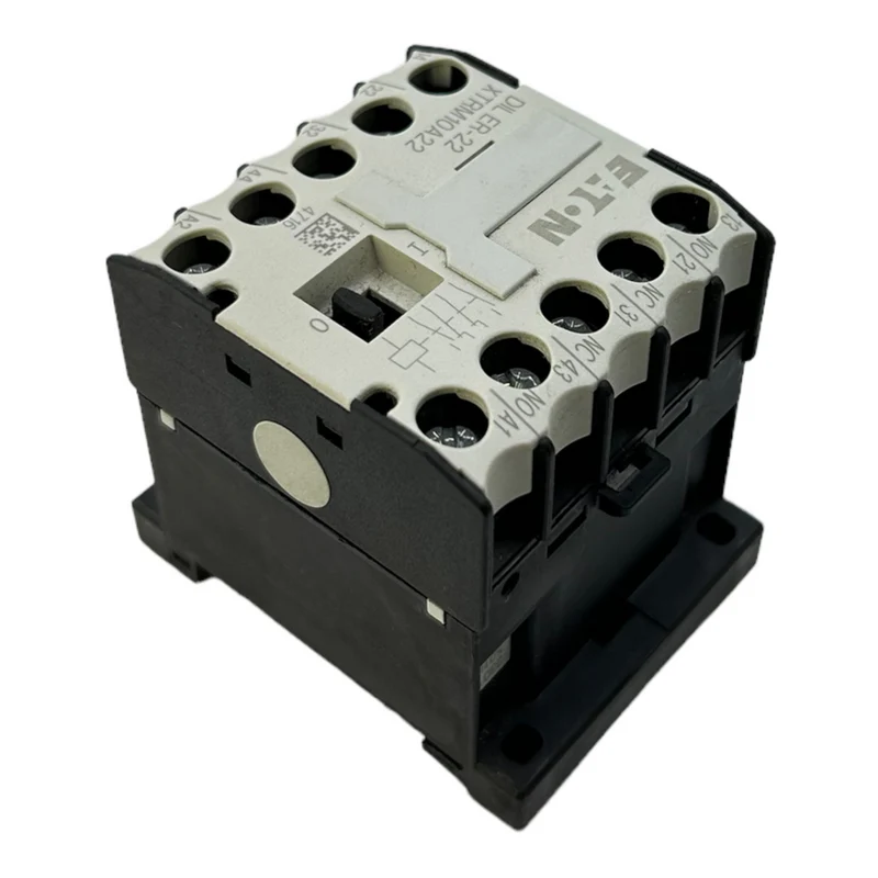 Eaton DILER-22 Hilfsschalterblock für industriellen Einsatz 230V 50Hz 240V 60Hz