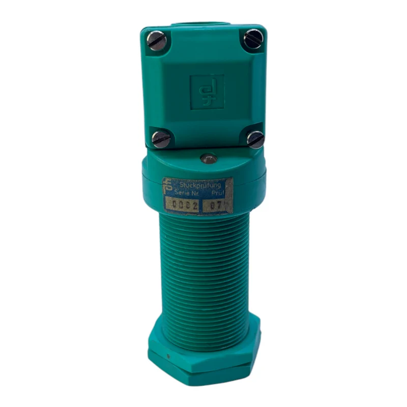Pepperl+Fuchs NJ15-30GKK-E2 Induktiver Sensor 10-30V 200mA NJ15-30GKK-E2