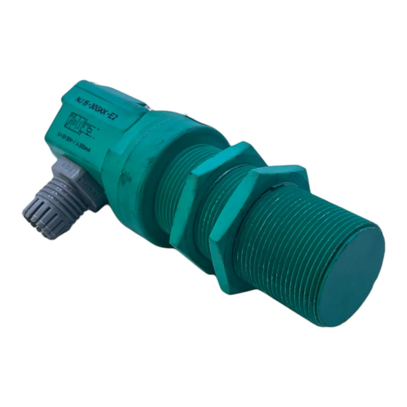 Pepperl+Fuchs NJ15-30GKK-E2 Induktiver Sensor 10-30V 200mA NJ15-30GKK-E2