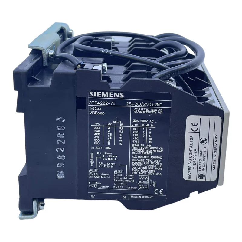 Siemens 3TD4202-2AP0 Wendestarter für industriellen Einsatz 230V 50Hz 277V 60Hz