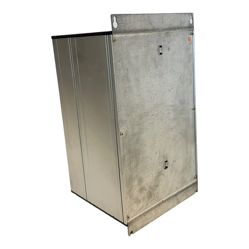 Danfoss 175Z0149 Frequenzumrichter VLT5006PT5C20STR3DLF00A00C0 VLT500 Umrichter