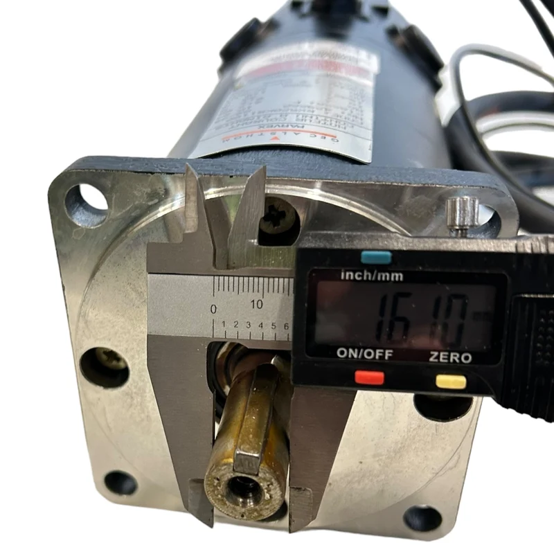 Gec Alsthom RX520KR1100 Servomotor 2,7Nm Gec Alsthom RX520KR1100 Servomotor