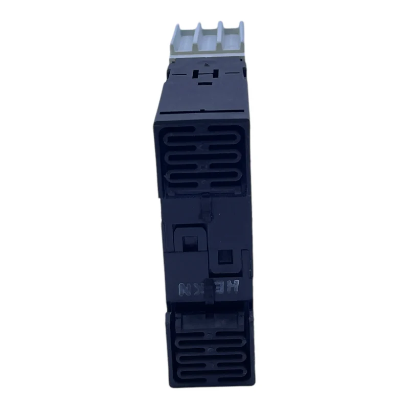 Siemens 3RN1000-1AB00 Motorschutz für industriellen Einsatz 24V DC Motorschutz
