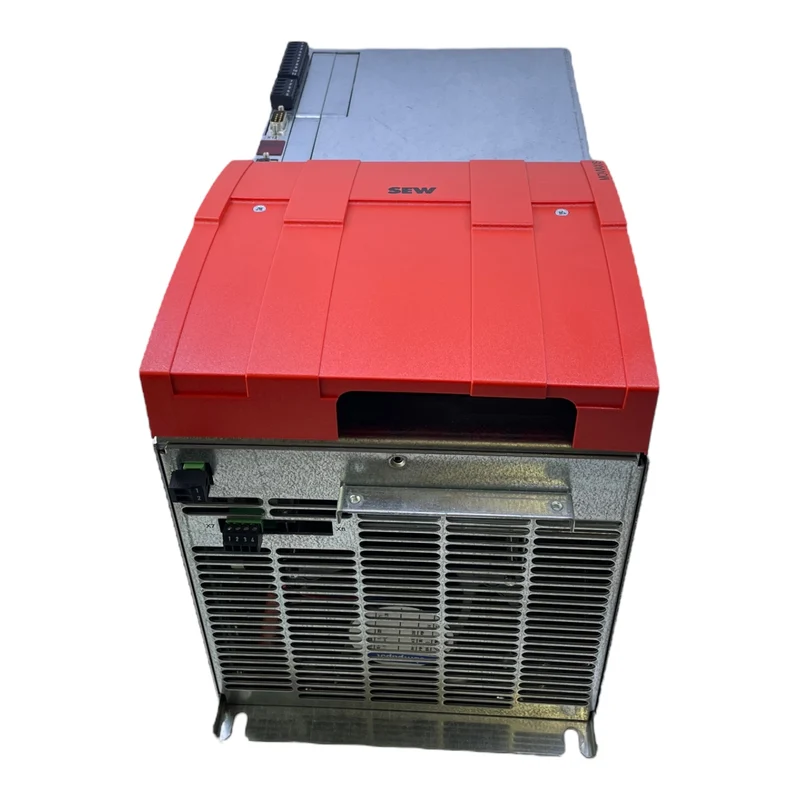 SEW MXA81A-100-503-00 Frequenzumrichter 56kW Achsmodul 560V DC Achsmodul 100A