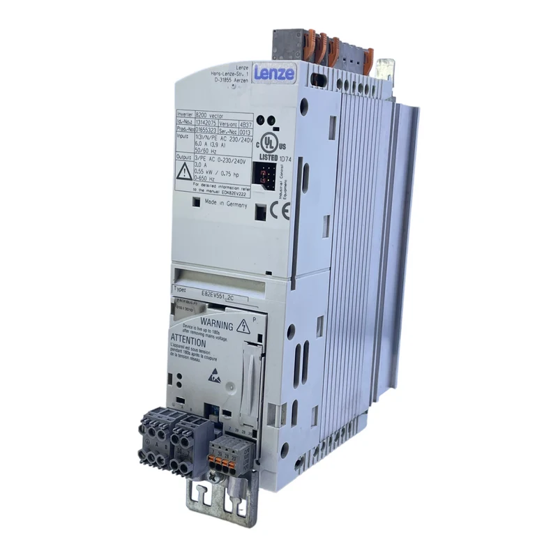 Lenze E82EV551_2C Frequenzumrichter 0,55kW 13142075 8200 vector
