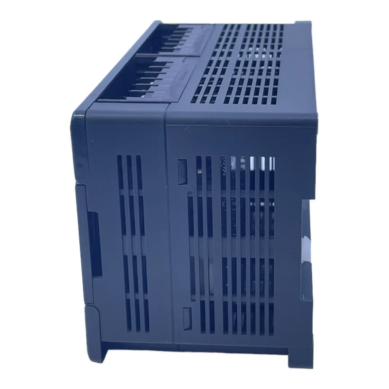 GE Fanuc IC200UDR010-BF Micro Controller 24V DC 7,5mA