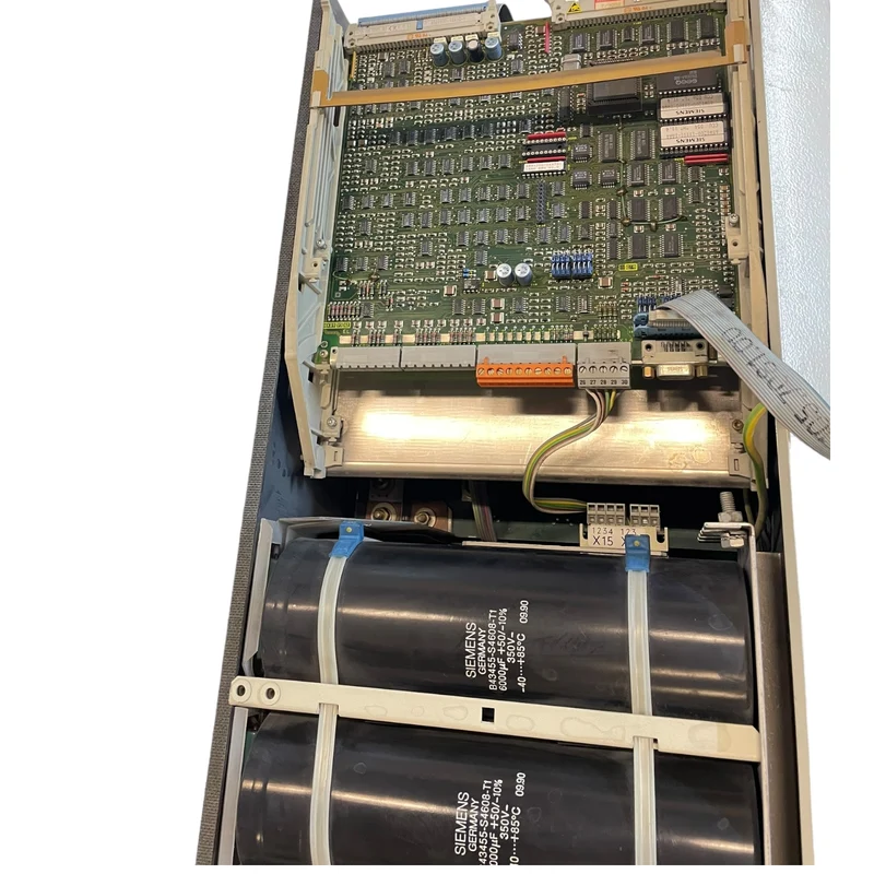 Siemens Umrichter 6SE1233-2AA00 Simovert P 33kVA IP00 Frequenzumrichter Siemens