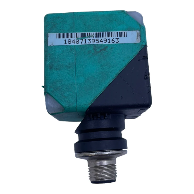 Pepperl+Fuchs N8820-L2-A2-V1 Induktiver Näherungssensor 10-30V DC 200mA
