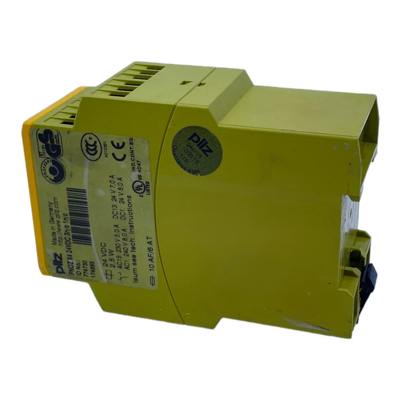 Pilz 774730 Sicherheitsrelais PNOZX424VDC3n/o1n/c 24VDC 2,5W 3 N/O 1 N/C Relais