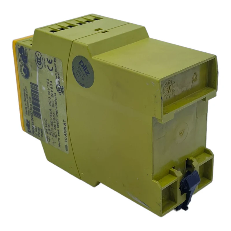 Pilz 774730 Sicherheitsrelais PNOZX424VDC3n/o1n/c 24VDC 2,5W 3 N/O 1 N/C Relais