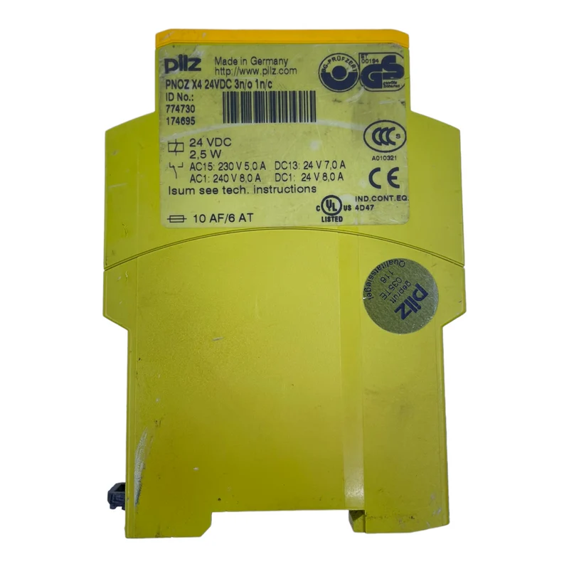 Pilz 774730 Sicherheitsrelais PNOZX424VDC3n/o1n/c 24VDC 2,5W 3 N/O 1 N/C Relais