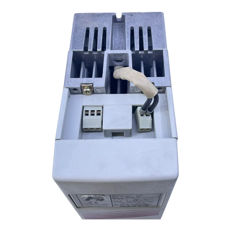 KEB 07.F4.S0C-1220 Frequenzumrichter 750W Umrichter für AC-Motoren Umrichter