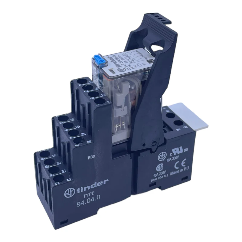 Finder 55.34.9.024.0040 + 94.04. Sockelrelais 10A 250V 10A 300V 7A 250V 2stk