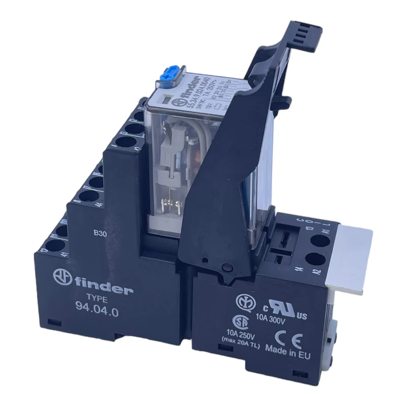 Finder 55.34.9.024.0040 + 94.04. Sockelrelais 10A 250V 10A 300V 7A 250V 2stk