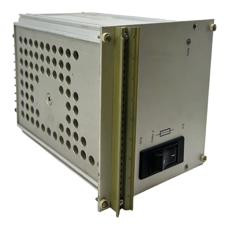 AST V220RG1-KH200 Thyristor-Netzumsetzer NO:220VAC±15% 50Hz 250VA NC:22-28VDC 8A