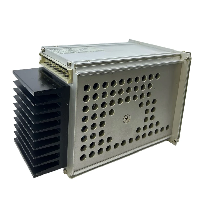 AST V220RG1-KH200 Thyristor-Netzumsetzer NO:220VAC±15% 50Hz 250VA NC:22-28VDC 8A