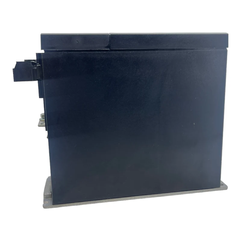 Danfoss VLT2805PT4B20STR1DBF00A00C0 Frequenzumrichter 195N1003 In:3x380-480V
