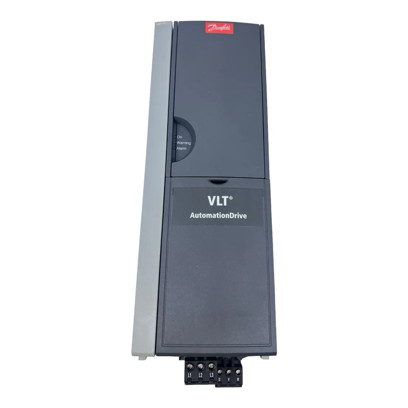 Danfoss FC-301P1K5T4E20H1 Frequenzumrichter 131B0955 Inp:3x380-480V 3.7/3.1A
