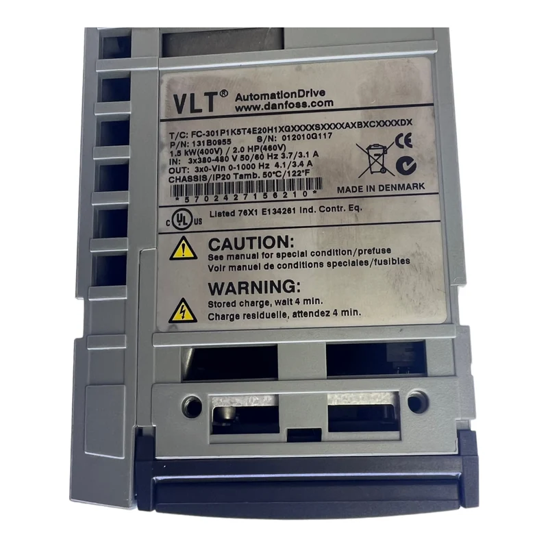 Danfoss FC-301P1K5T4E20H1 Frequenzumrichter 131B0955 Inp:3x380-480V 3.7/3.1A