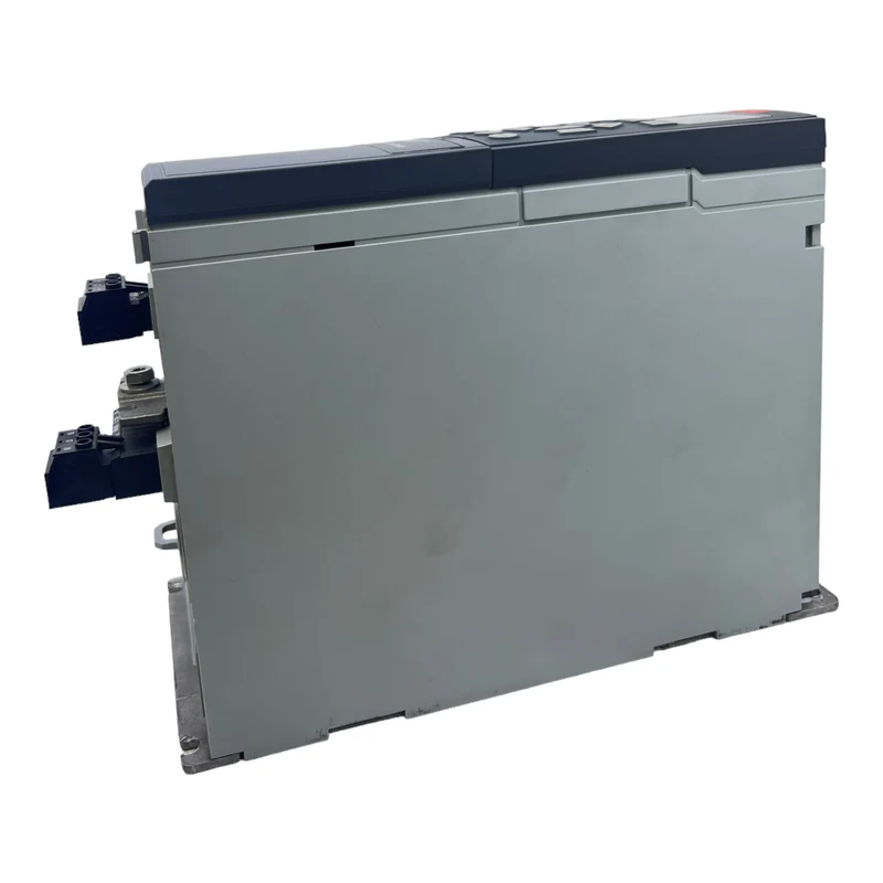 Danfoss FC-301P5K5K5T4E20H1 Frequenzumrichter 131B1005 Inp:3x380-480V 11.7/9.9A