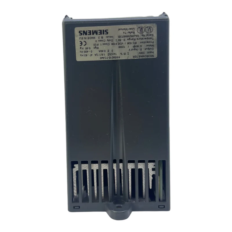 Siemens 6SE9210-7CA40 Frequenzumrichter 230V 1.8(1.1)A 120W IP20 47-63Hz