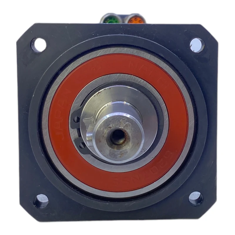 B&R 8LVA33.R0021D000-0I1-231 Servomotor mit Getriebe
