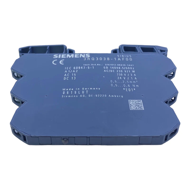 Siemens 3RQ3038-1AF00 Interface Relais 230V AC/DC 6A