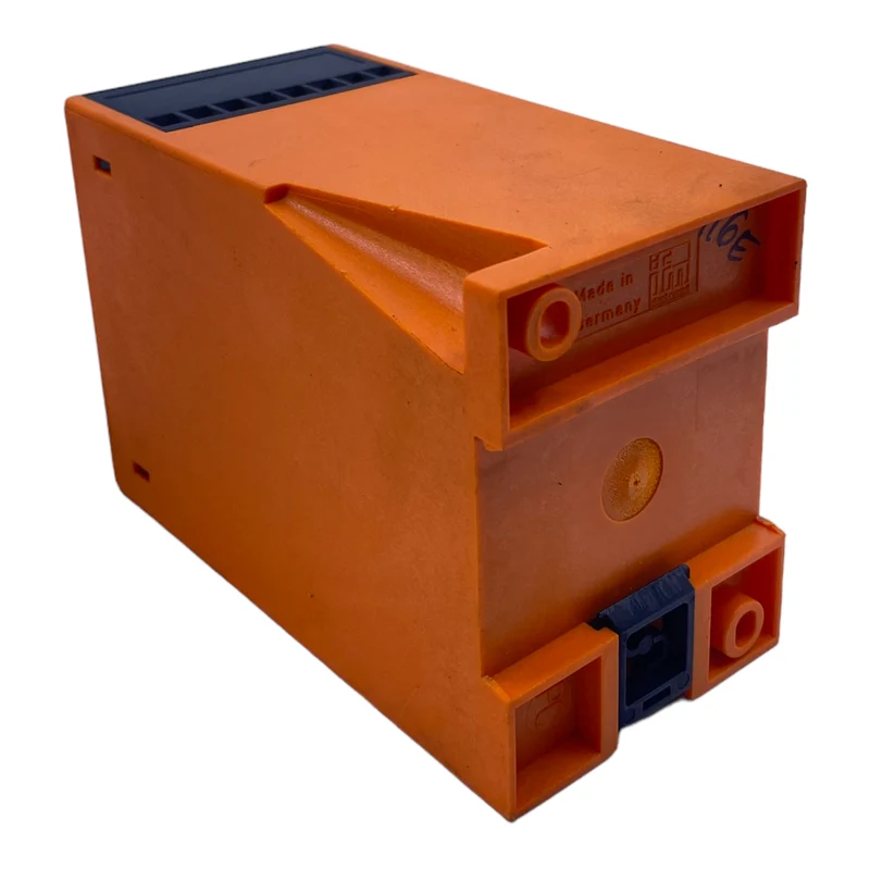 Ifm DD0001 Auswerteeinheit <230V AC 50/60Hz 24V DC