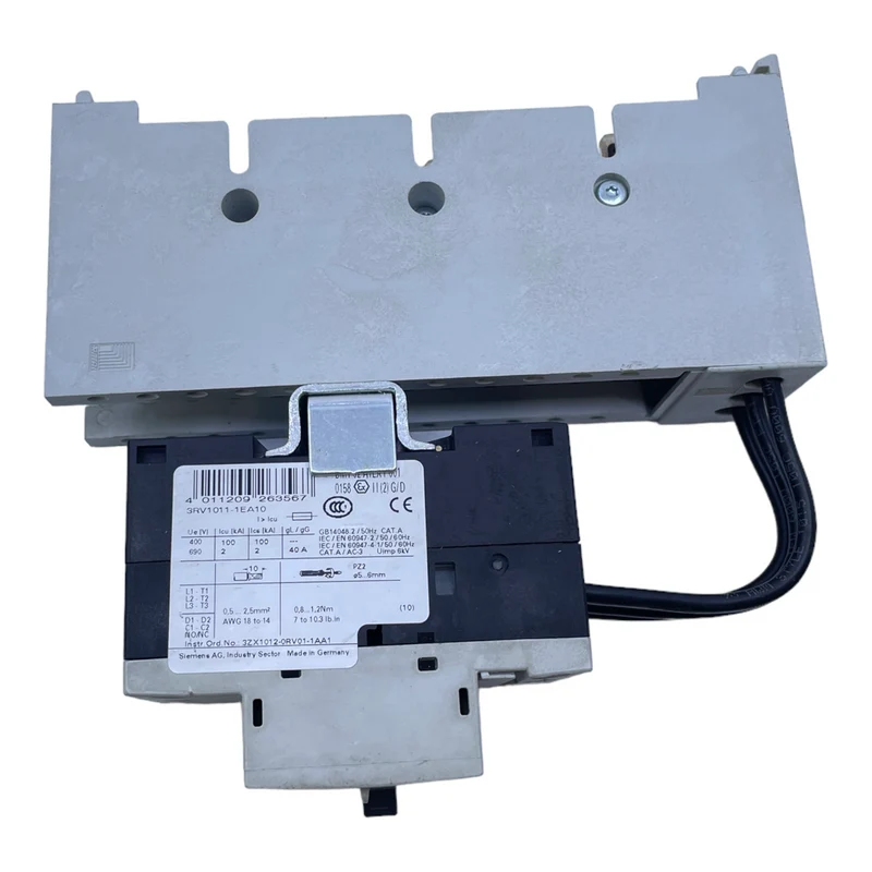 Siemens 3RV1011-1EA10 Motorschutzschalter + Rittal SV9615.100 690V 25A