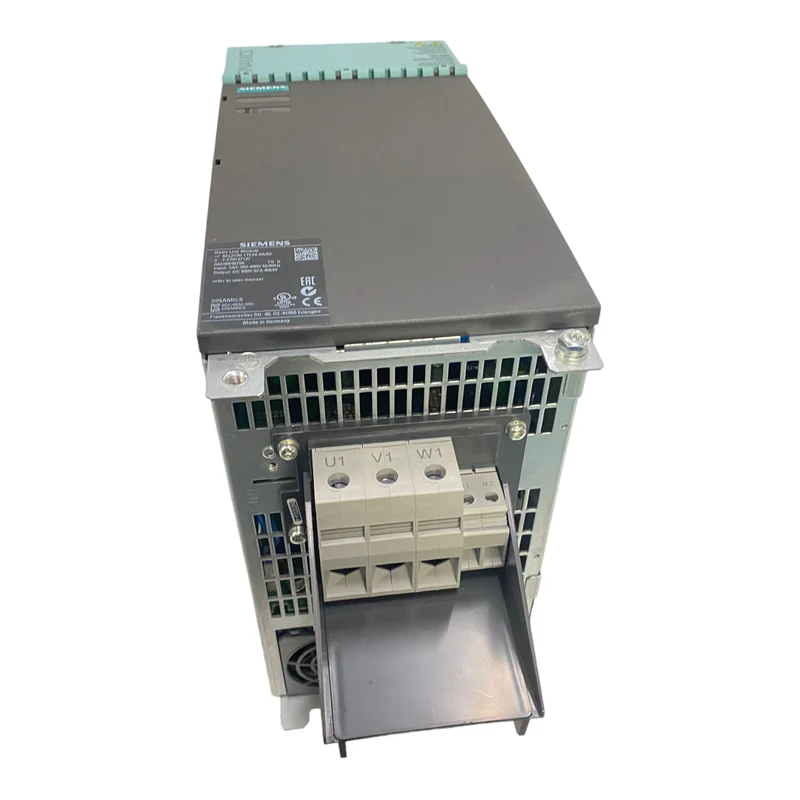 Siemens Frequenzumrichter 40kW 6SL3130-1TE24-0AA0 380-480V 50/60Hz 600V 67A