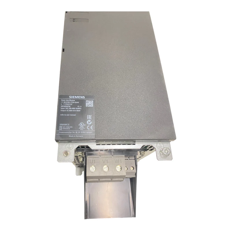 Siemens Frequenzumrichter 40kW 6SL3130-1TE24-0AA0 380-480V 50/60Hz 600V 67A