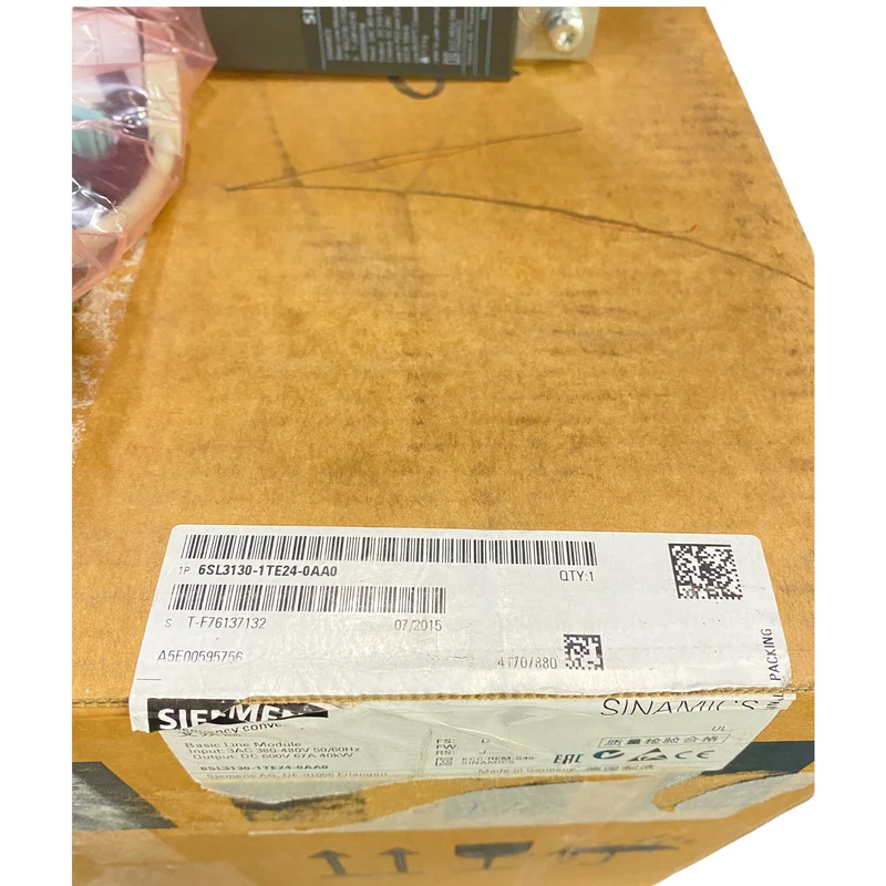 Siemens Frequenzumrichter 40 kW 6SL3130-1TE24-0AA0 380-480V 50/60Hz 600V 67A