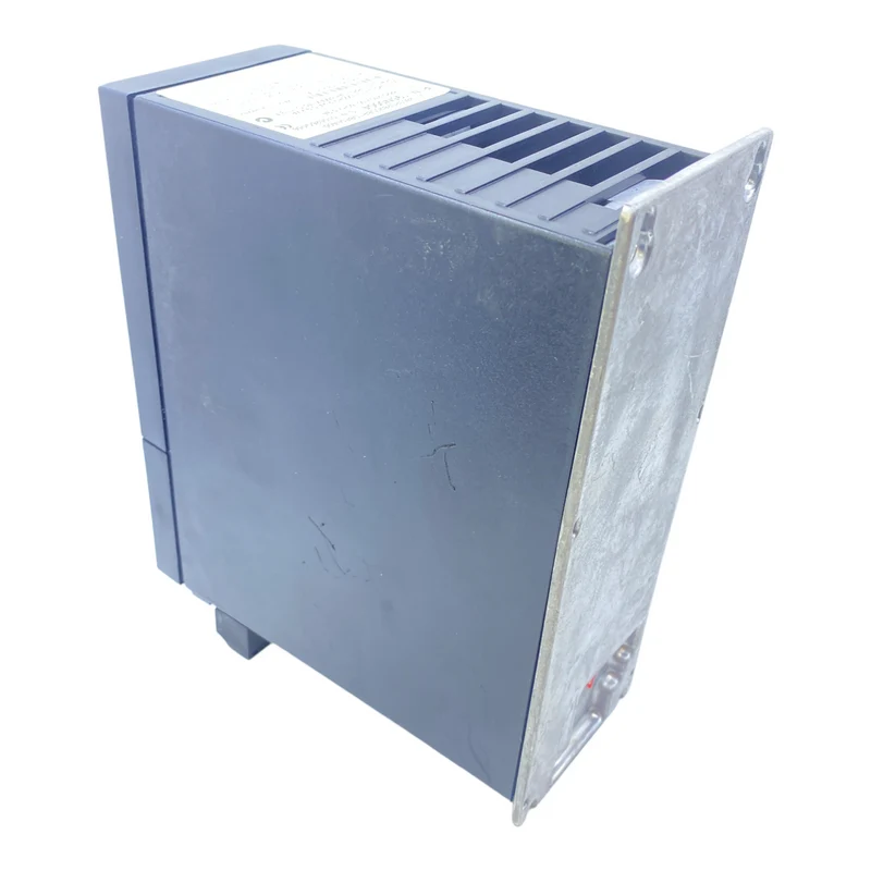 Danfoss VLT2803PS2B20SBR1DBF00A00 Frequenzumrichter 195N0004 1×220-240V 50/60Hz