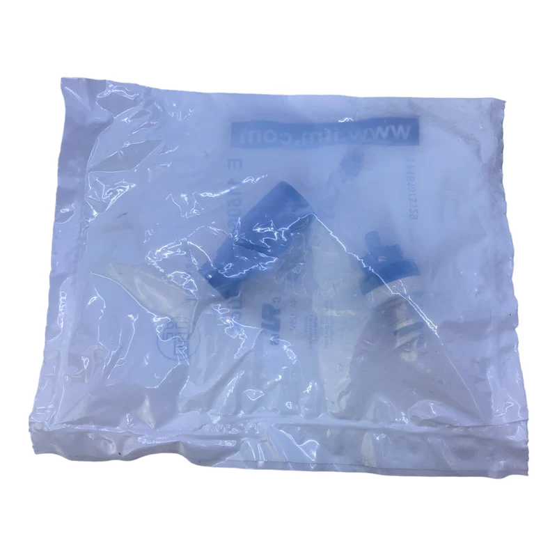 ifm E11506 Stecker 4A 125V