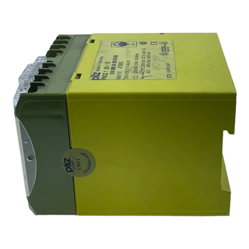 Pilz PNOZ13S/1Ö Sicherheitsrelais 475650 230V AC 6VA 50-60Hz