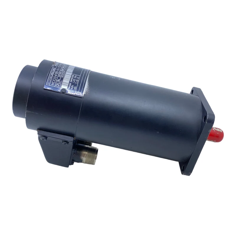Indramat MDD041B-N-100-N2G-050PB0 Servomotor 7.10 A