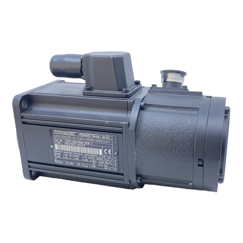 Indramat MDD065B-N-040-N5M-095GA1 Servomotor 24V DC 0.6A