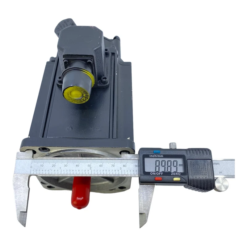 Indramat MDD065B-N-040-N2M-095PA1 Servomotor 24V DC 0.6 A