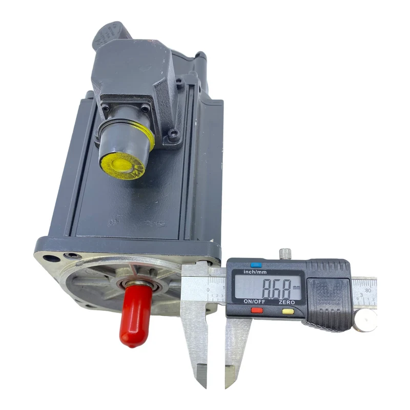 Indramat MDD065B-N-040-N2M-095PA1 Servomotor 24V DC 0.6 A