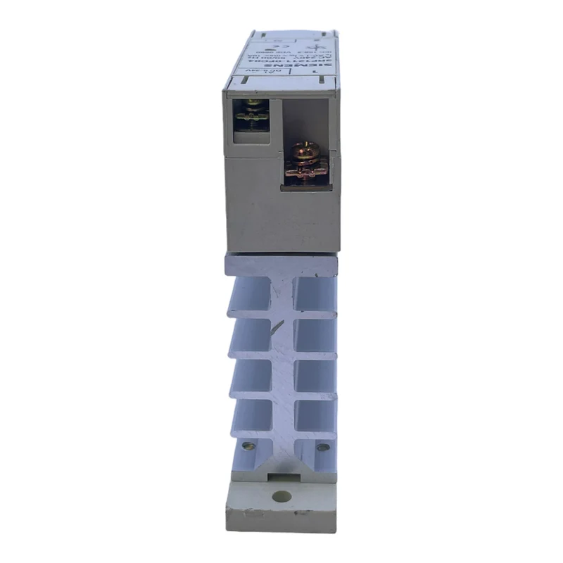 Siemens 3RF1211-0FC04 Halbleiterschütz 5-24V DC 10A 240V AC