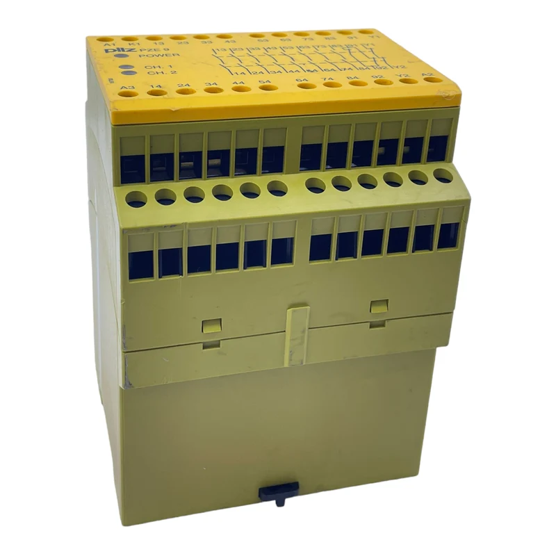 Pilz PZE9 Sicherheitsrelais 774150124332 24VDC 3W 230V 5A 240V 8A 400 5A 24V 7A