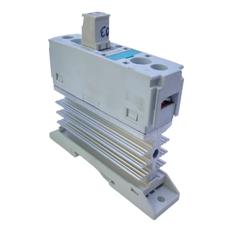 Siemens 3RF2310-1BA02 Halbleiterschütz 1-phasig 24-230V / 24V DC - Industrie