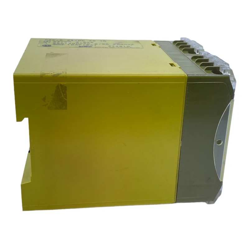 PILZ PZE/5 Sicherheitsrelais 17774 24V DC 4S 1Ö 3,5VA 250/400V AC 8/5A Relais