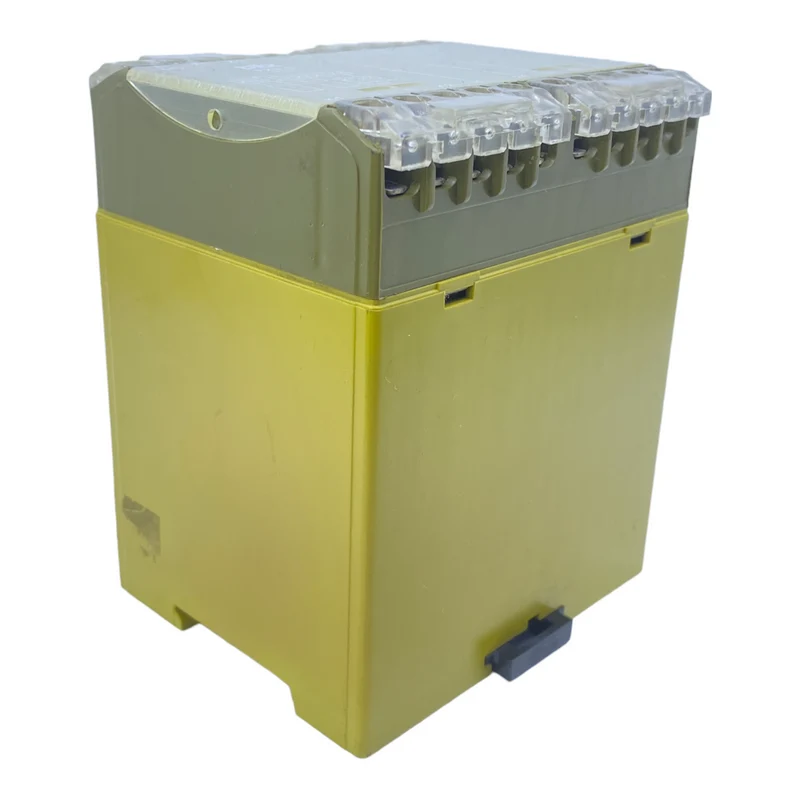 PILZ PZE/5 Sicherheitsrelais 17774 24V DC 4S 1Ö 3,5VA 250/400V AC 8/5A Relais